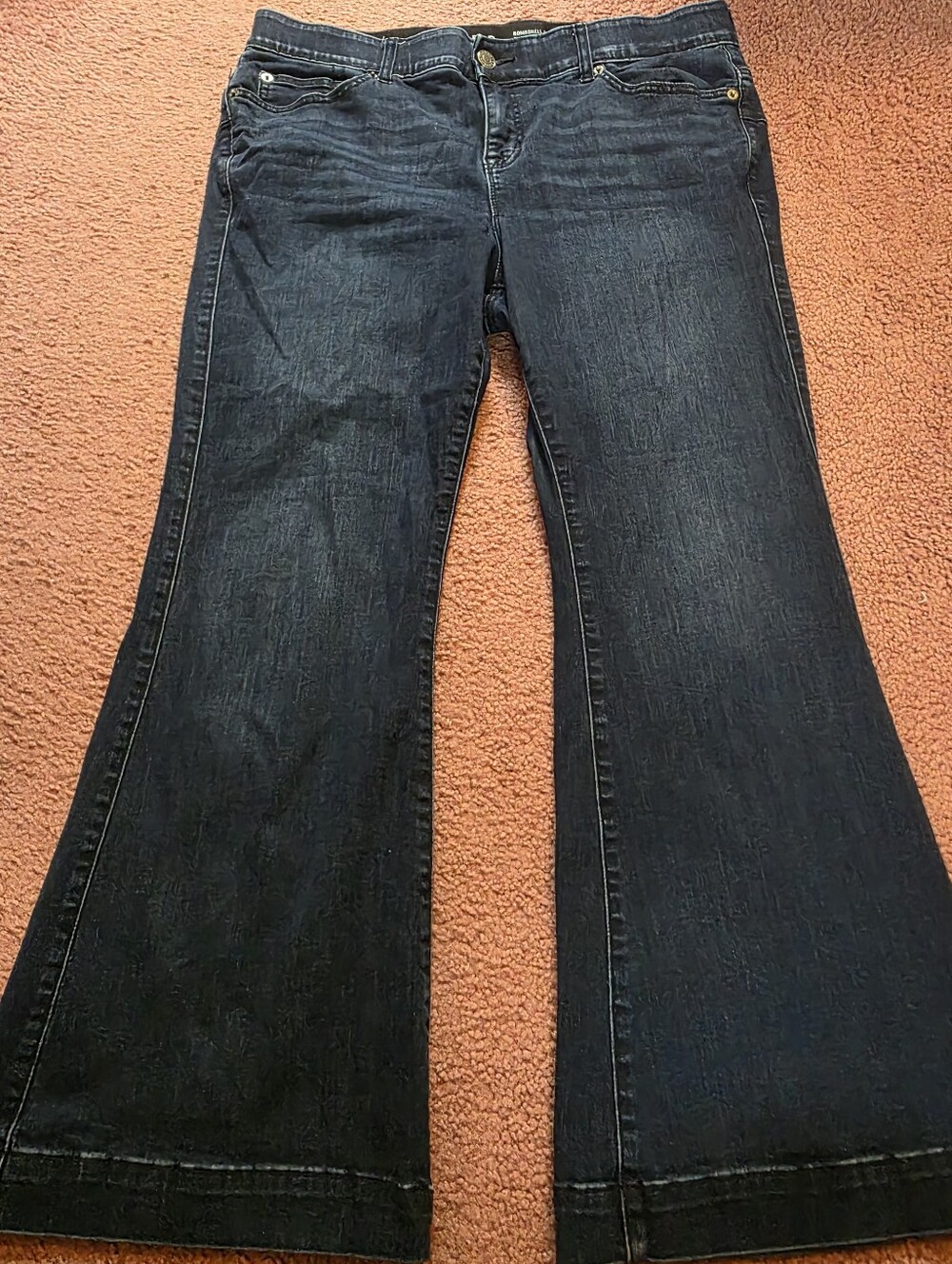 TORRID Bombshell Flare Super Soft Dark Wash Flare Jeans 18S